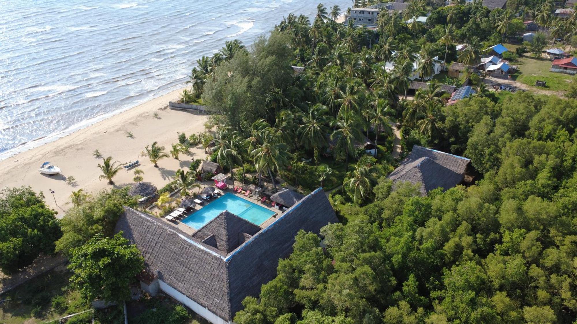 Le Moya Beach Nosy Be Exterior photo